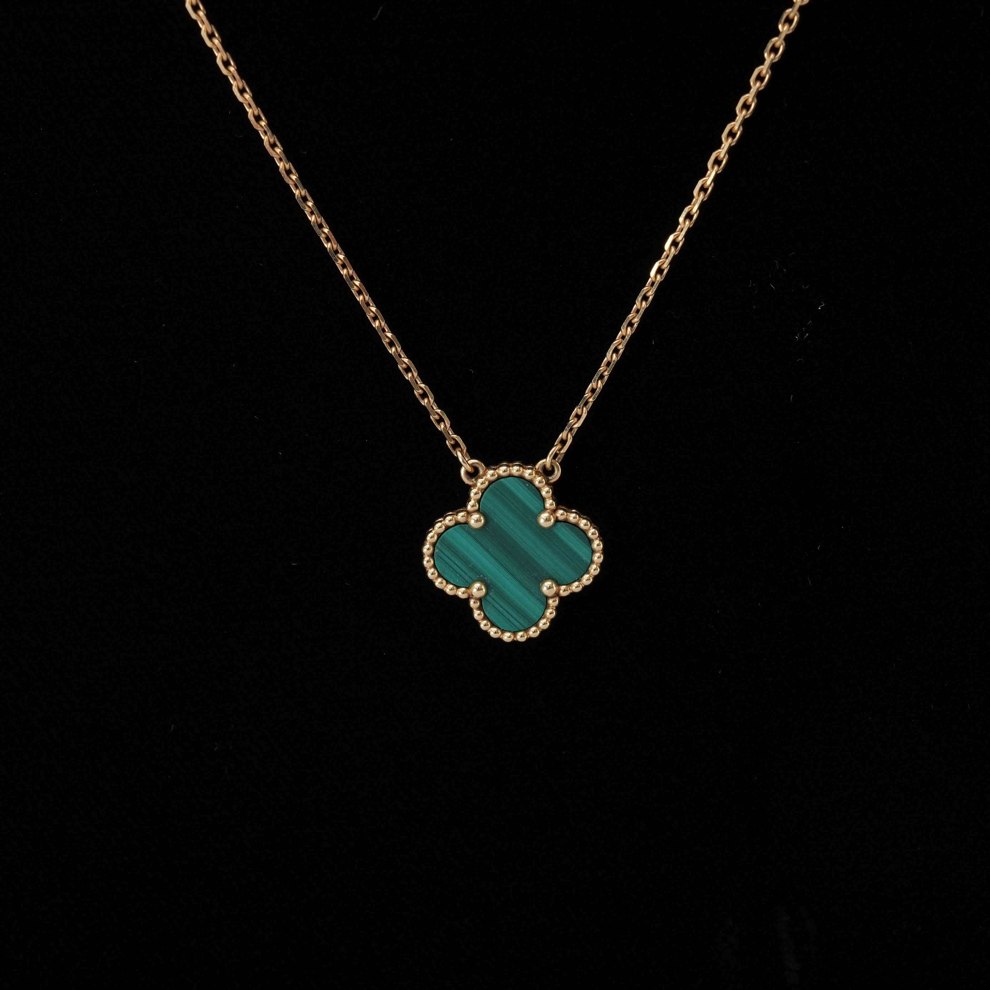 Van Cleef & Arpels(USED)반클리프앤아펠 빈티지 알함브라 네크리스 말라카이트